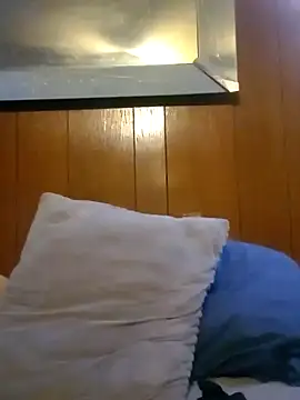 Snapshot of RobStrokes215 chatting on 13, 12, 2024 RobStrokes215 online show from 13, 12, 2024