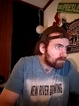 Snapshot of RobStrokes215 chatting on 23, 12, 2024 RobStrokes215 online show from 23, 12, 2024