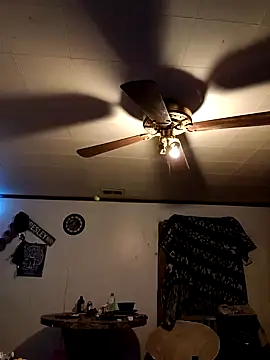 Snapshot of RobStrokes215 chatting on 30, 1, 2025 RobStrokes215 online show from 30, 1, 2025