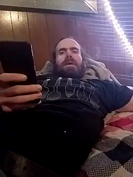 Snapshot of RobStrokes215 chatting on 2, 2, 2025 RobStrokes215 online show from 2, 2, 2025