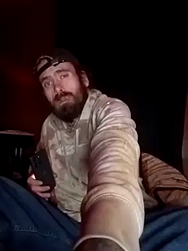 Snapshot of RobStrokes215 chatting on 26, 10, 2025 RobStrokes215 online show from 26, 10, 2025