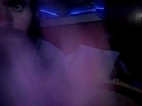 Snapshot of RobStrokes215 chatting on 23, 3, 2026 RobStrokes215 online show from 23, 3, 2026