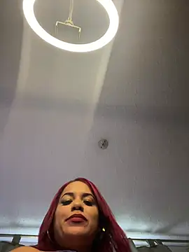 EmmaHot online show from 20, 2, 2025