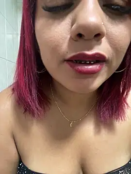 EmmaHot online show from 22, 2, 2025