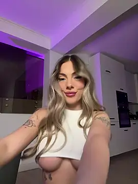 FrancescaNappi online show from 3, 5, 2026