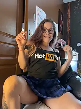 Snapshot of MagdalenaMedusa chatting on 9, 9, 2025 MagdalenaMedusa online show from 9, 9, 2025