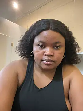 Snapshot of Curveysinaa chatting on 20, 2, 2025 Curveysinaa online show from 20, 2, 2025