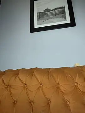 Snapshot of Curveysinaa chatting on 9, 3, 2025 Curveysinaa online show from 9, 3, 2025