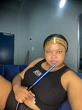 Snapshot of Curveysinaa chatting on 22, 3, 2025 Curveysinaa online show from 22, 3, 2025