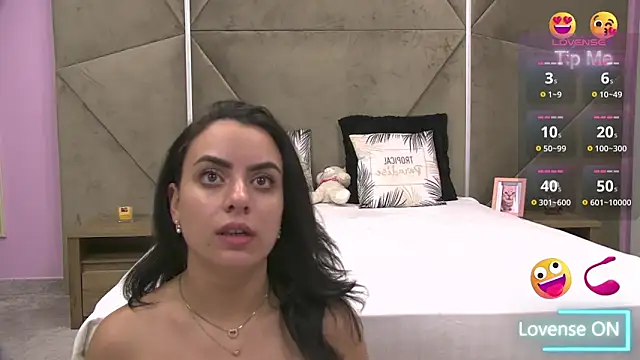 ElyzaIbarra online show from 25, 9, 2025