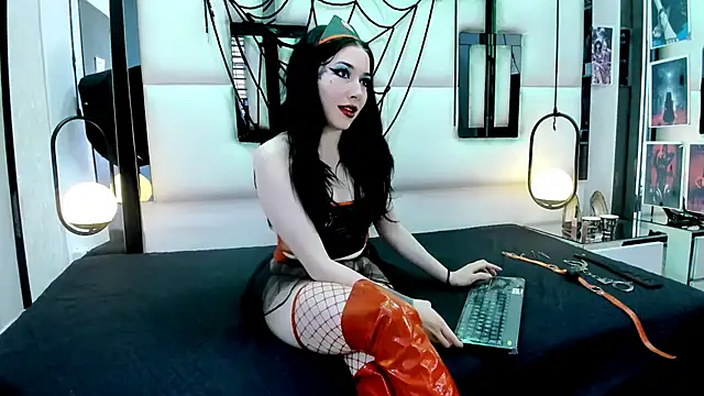 Snapshot of alixxon1 chatting on 21, 11, 2025 alixxon1 online show from 21, 11, 2025