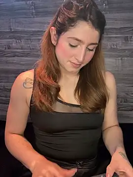 kamel-ayesha online show from 2, 1, 2025