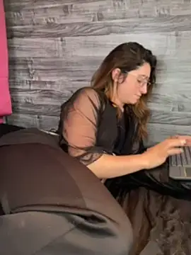 kamel-ayesha online show from 7, 1, 2025