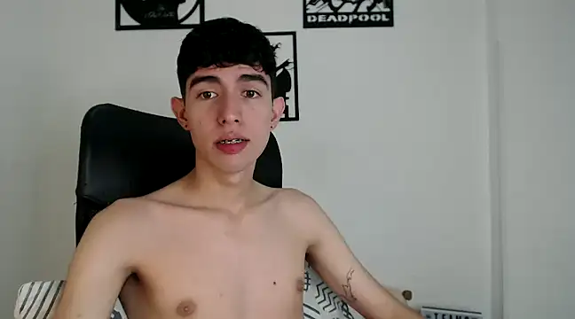 Andy hot19 online show from 18, 12, 2024