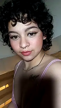 Bitsy Messy online show from 15, 12, 2025