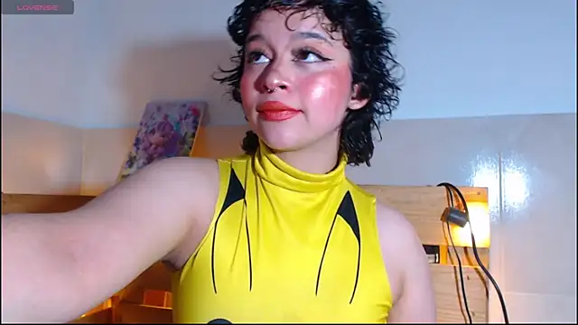 Snapshot of Bitsy_Messy chatting on 9, 1, 2026 Bitsy Messy online show from 9, 1, 2026