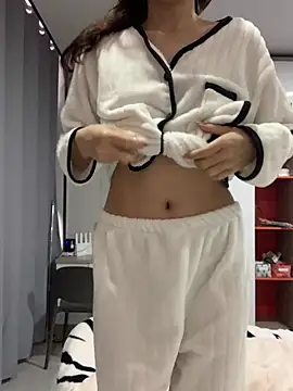 Snapshot of Aimeil chatting on 9, 3, 2025 Aimeil online show from 9, 3, 2025