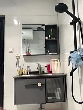 Snapshot of Aimeil chatting on 13, 3, 2025 Aimeil online show from 13, 3, 2025