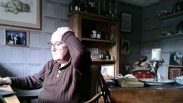 Adamdaddybear online show from 19, 1, 2025