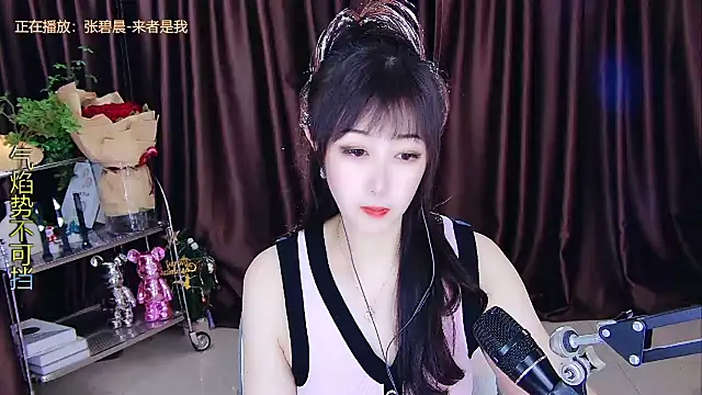 Snapshot of xiaoya666--baby chatting on 26, 2, 2025 xiaoya666--baby online show from 26, 2, 2025