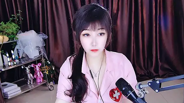 Snapshot of xiaoya666--baby chatting on 13, 3, 2025 xiaoya666--baby online show from 13, 3, 2025