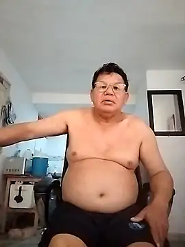 Snapshot of catatunboculion chatting on 5, 7, 2026 catatunboculion online show from 5, 7, 2026