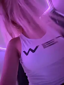 XMelissaX online show from 11, 9, 2025