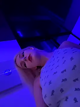 XMelissaX online show from 3, 12, 2025