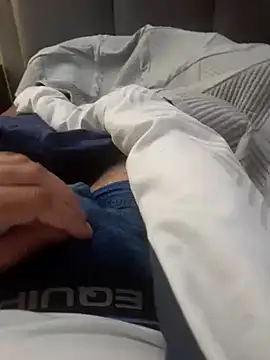 cryptoman1119 online show from 3, 12, 2024