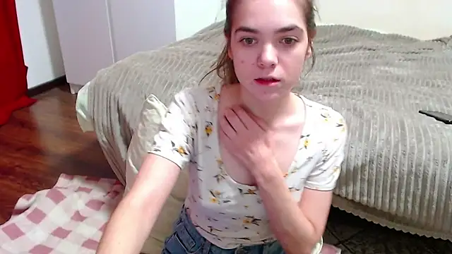 Snapshot of SallyMkn chatting on 1, 12, 2024 SallyMkn online show from 1, 12, 2024