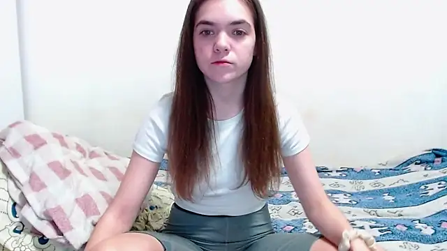 Snapshot of SallyMkn chatting on 27, 2, 2025 SallyMkn online show from 27, 2, 2025