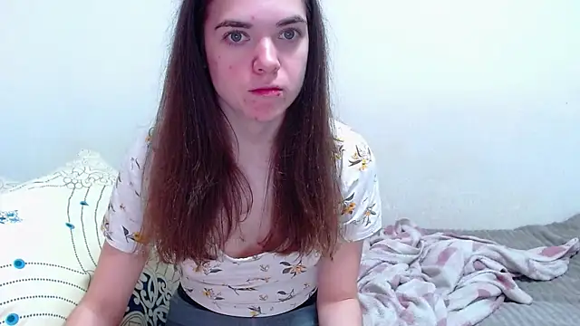 Snapshot of SallyMkn chatting on 13, 9, 2025 SallyMkn online show from 13, 9, 2025