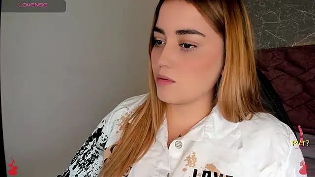 Lucia star   online show from 4, 1, 2025