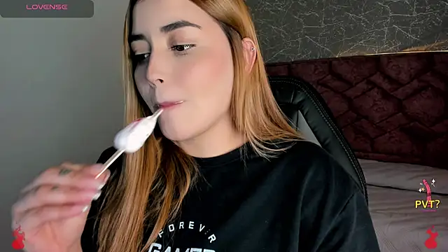 Lucia star   online show from 7, 1, 2025