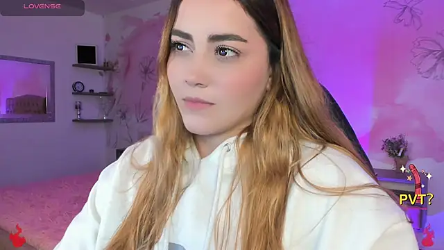 Lucia star   online show from 12, 2, 2025