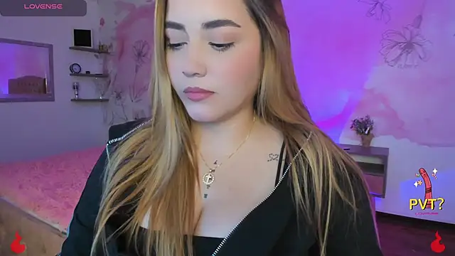 Lucia star   online show from 16, 2, 2025