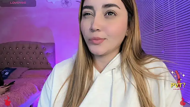 Lucia star   online show from 18, 2, 2025