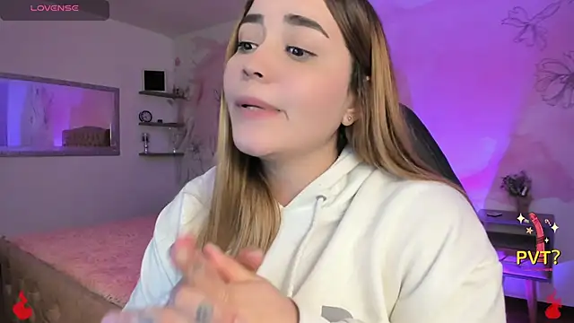 Lucia star   online show from 18, 2, 2025