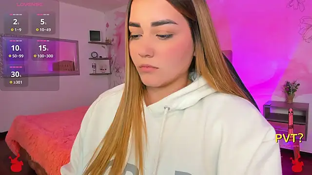 Lucia star   online show from 18, 3, 2025