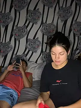 Snapshot of Romax2 chatting on 21, 1, 2025 Romax2 online show from 21, 1, 2025