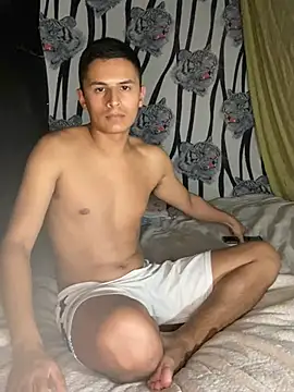 Snapshot of Romax2 chatting on 21, 2, 2025 Romax2 online show from 21, 2, 2025