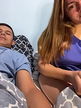 Snapshot of Romax2 chatting on 30, 11, 2025 Romax2 online show from 30, 11, 2025