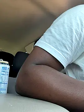 Festivitiesking1 online show from 4, 10, 2025