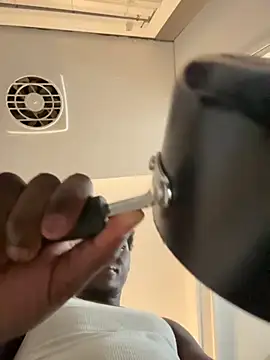 Festivitiesking1 online show from 13, 10, 2025