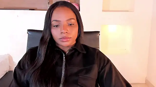 Snapshot of IvyBliss8 chatting on 5, 1, 2025 IvyBliss8 online show from 5, 1, 2025