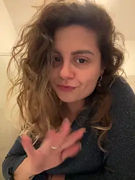 ItalianiMuli online show from 15, 2, 2025