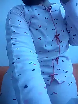 Snapshot of Dalou3a69 chatting on 2, 1, 2025 Dalou3a69 online show from 2, 1, 2025