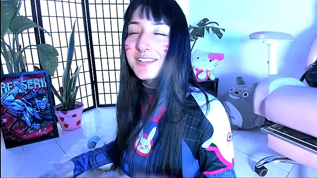 julyana  online show from 22, 10, 2025