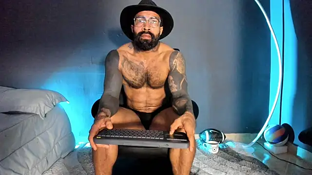 Snapshot of Brock_hurn1 chatting on 12, 3, 2025 Brock hurn1 online show from 12, 3, 2025