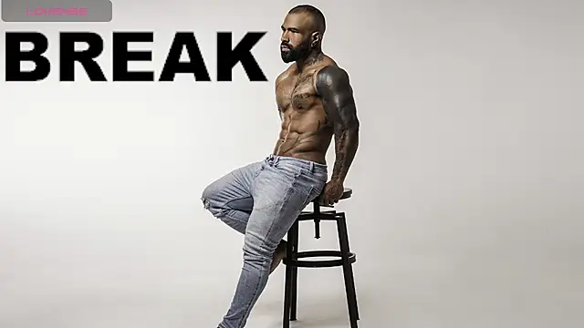 Snapshot of Brock_hurn1 chatting on 11, 9, 2025 Brock hurn1 online show from 11, 9, 2025